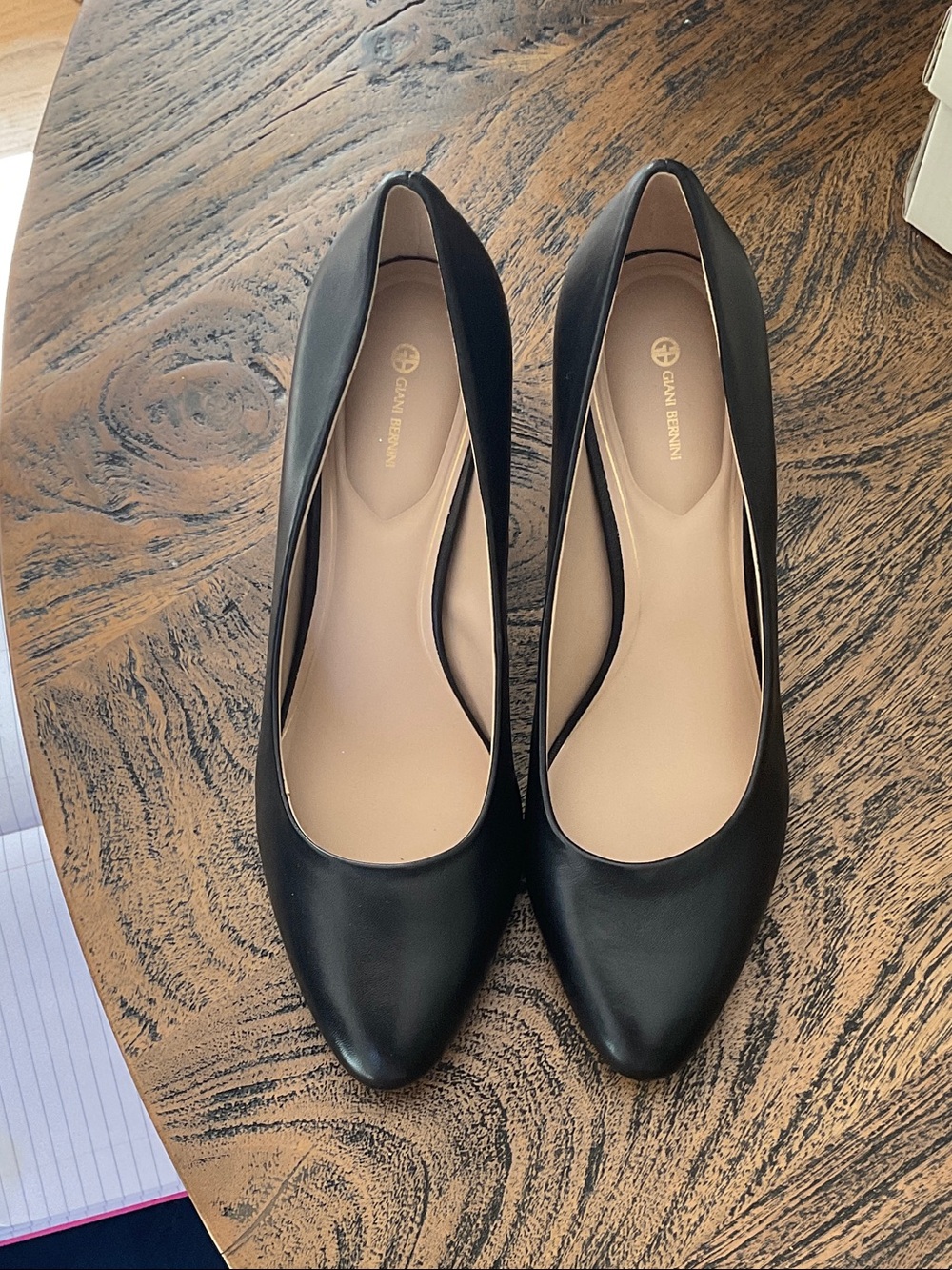 Giani Bernini Black Pointed-Toe Pumps